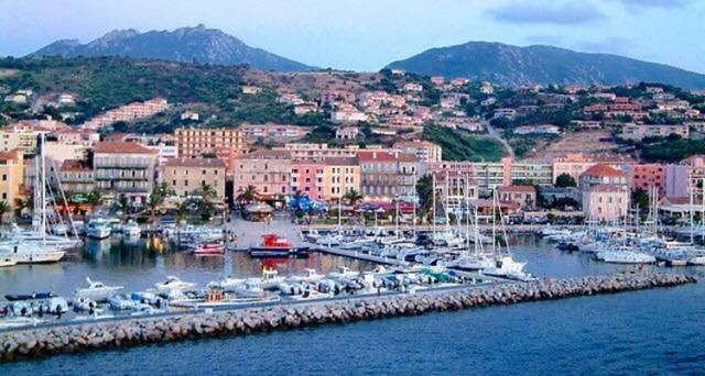 Magnifique Appartement Devant La Plage Propriano  Exterior foto